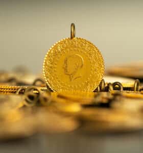 Gram altın 965 lirayı gördü